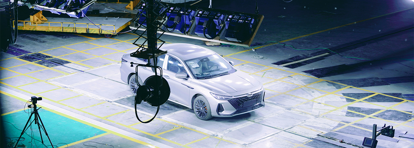 Chery reveals next-gen PHEV technology video-banner