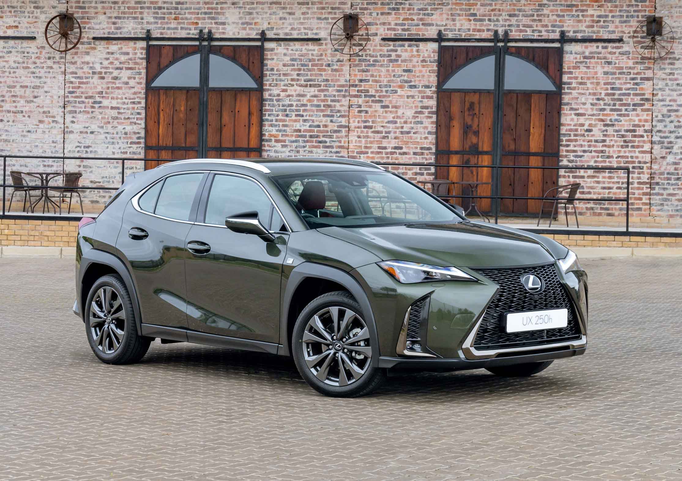 Lexus Ux Receives Upgrades