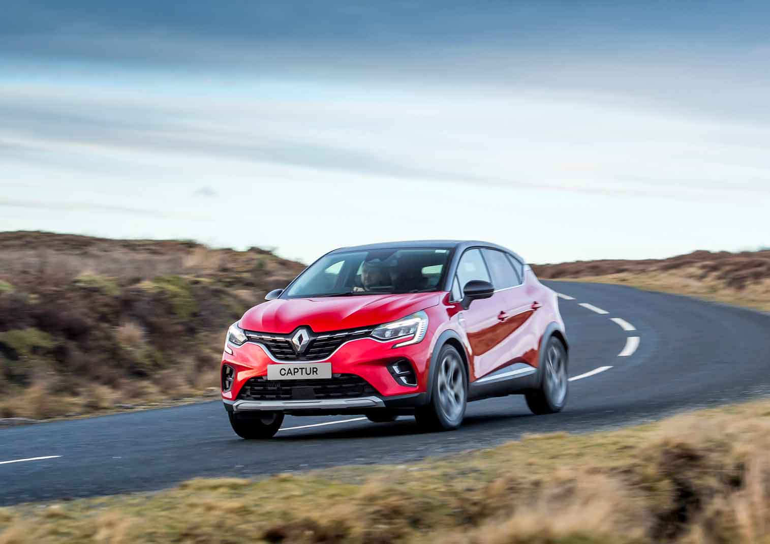 Renault launches all-new Captur blog card image